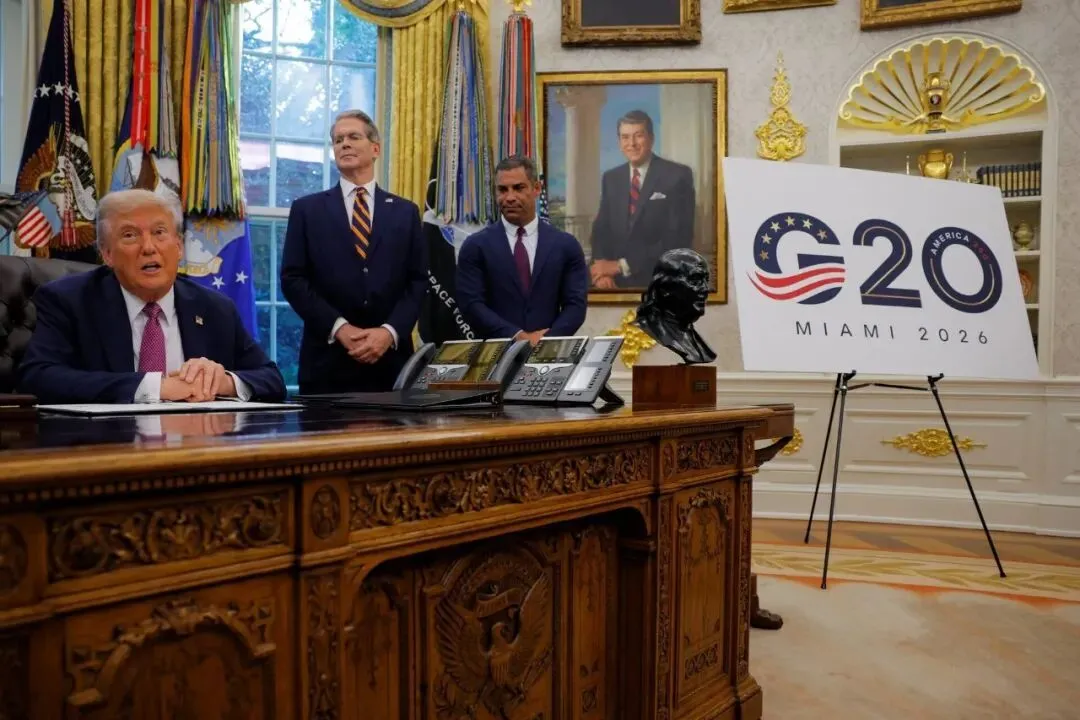 ▎2025年9月5日,特朗表示2026年G20峰会将在迈阿密附近的多拉尔高尔夫俱乐部举行。图源:路透社