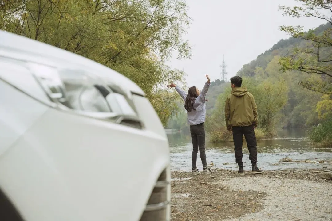租车自驾随走随停，开启旅行的无数种可能。（图/图虫创意）