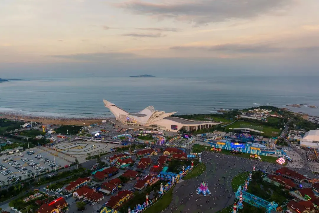 △青岛西海岸啤酒城。（图/图虫创意)