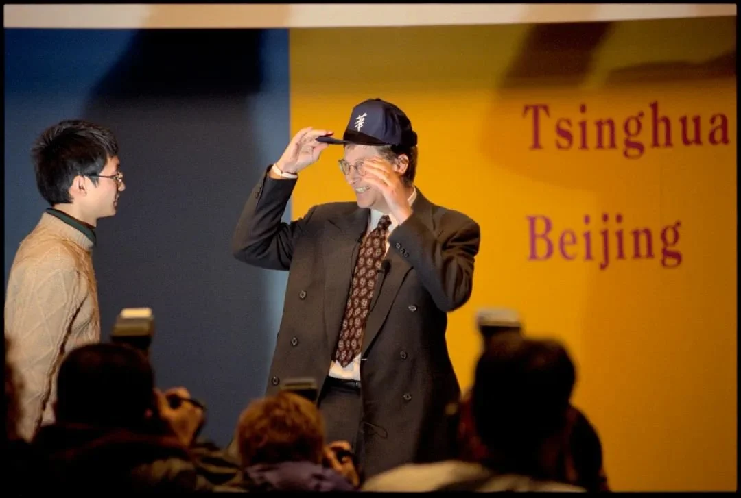 比尔盖茨:您对年轻创业者有什么建议?除了努力工作,成功的关键因素还有哪些? 比尔盖茨:您对年轻创业者有什么建议?除了努力工作,成功的关键因素还有哪些?