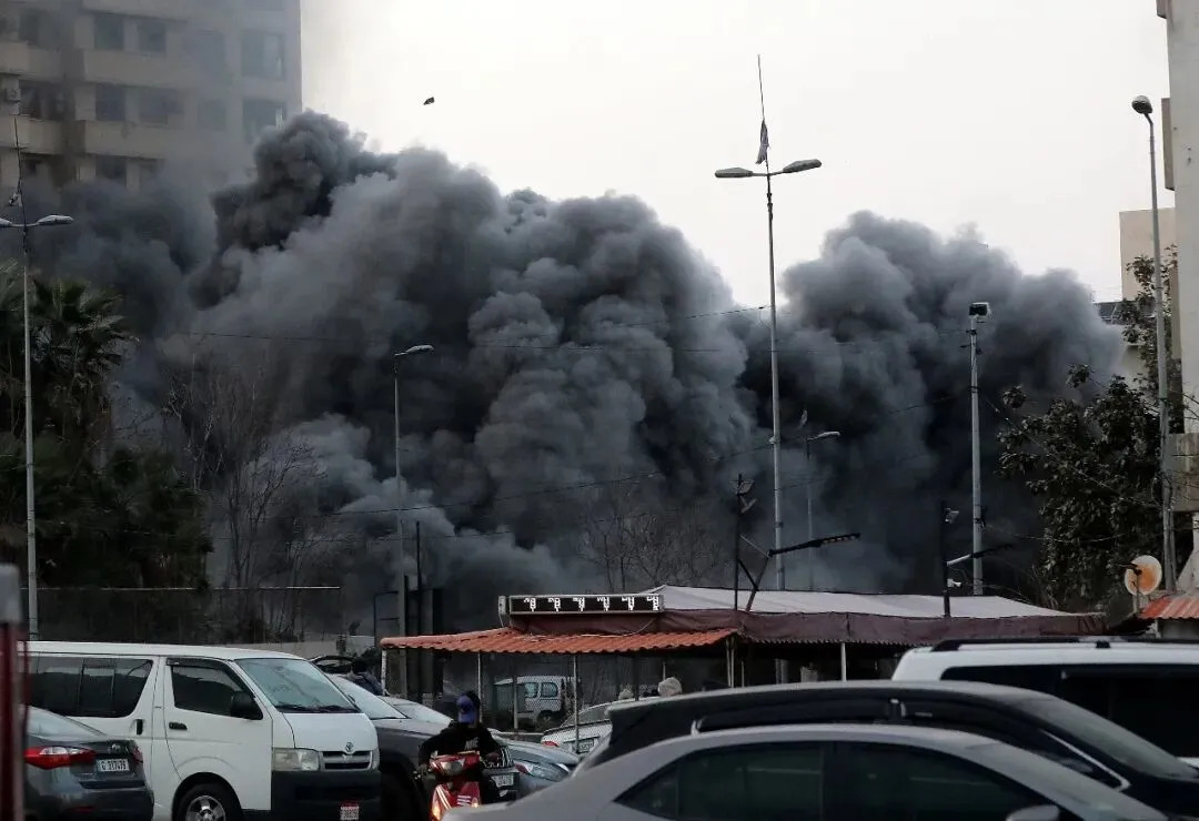 3月12日，以色列空襲黎巴嫩貝魯特/新華社發（比拉爾&middot;賈維希攝）