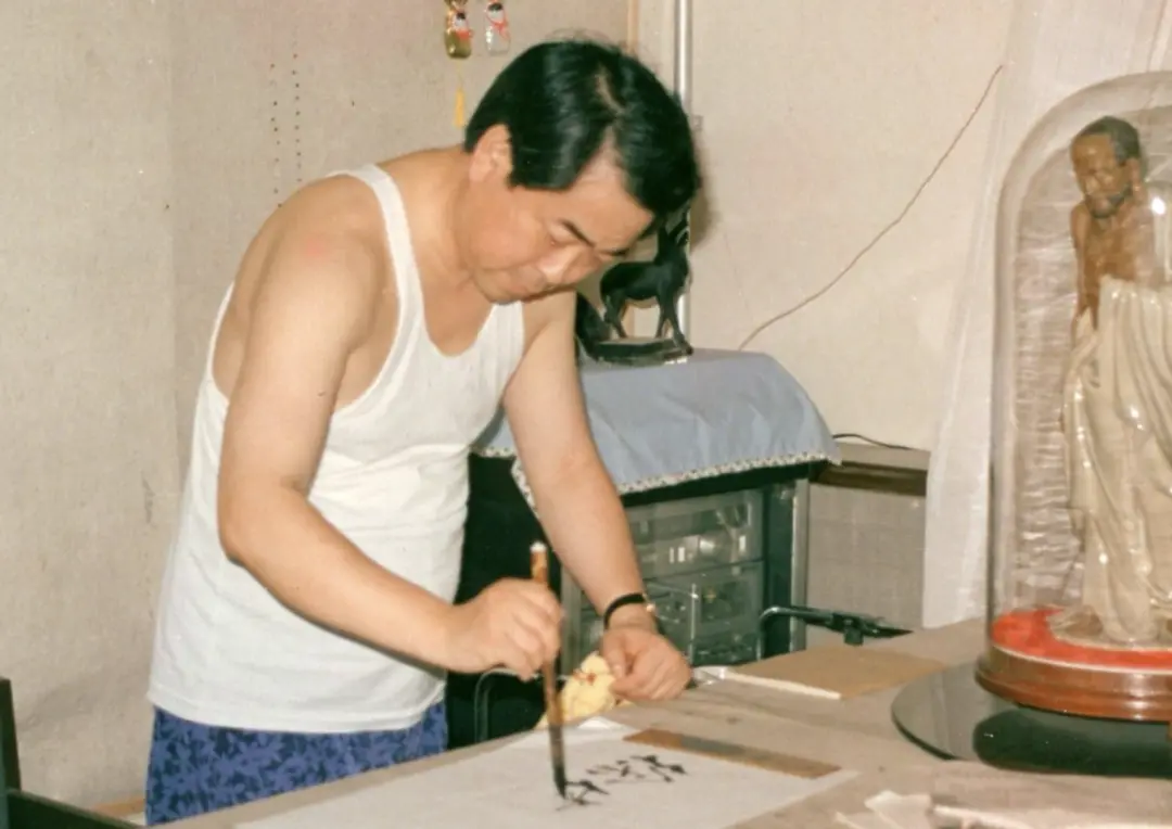 87岁范曾：娶37岁娇妻，人财两空？_https://www.izongheng.net_快讯_第10张