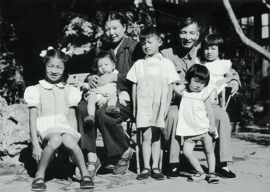 20世纪50年代，陈云、于若木夫妇和孩子们