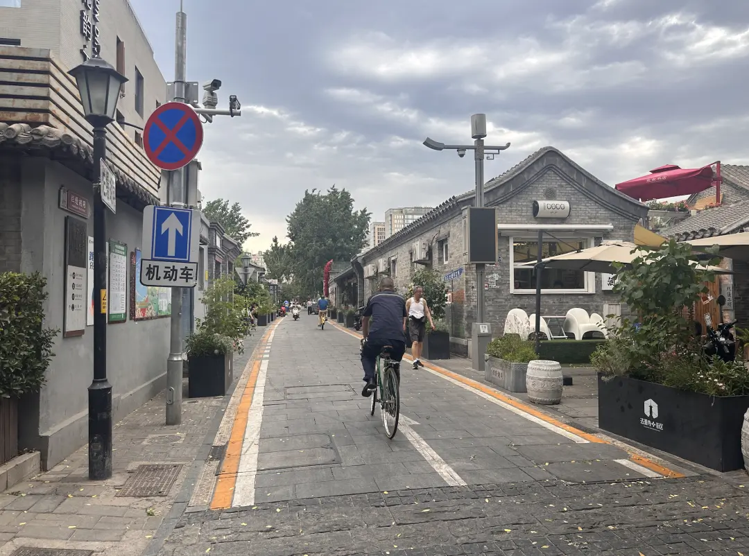 △烂漫胡同。（图/吃卜宝 摄）