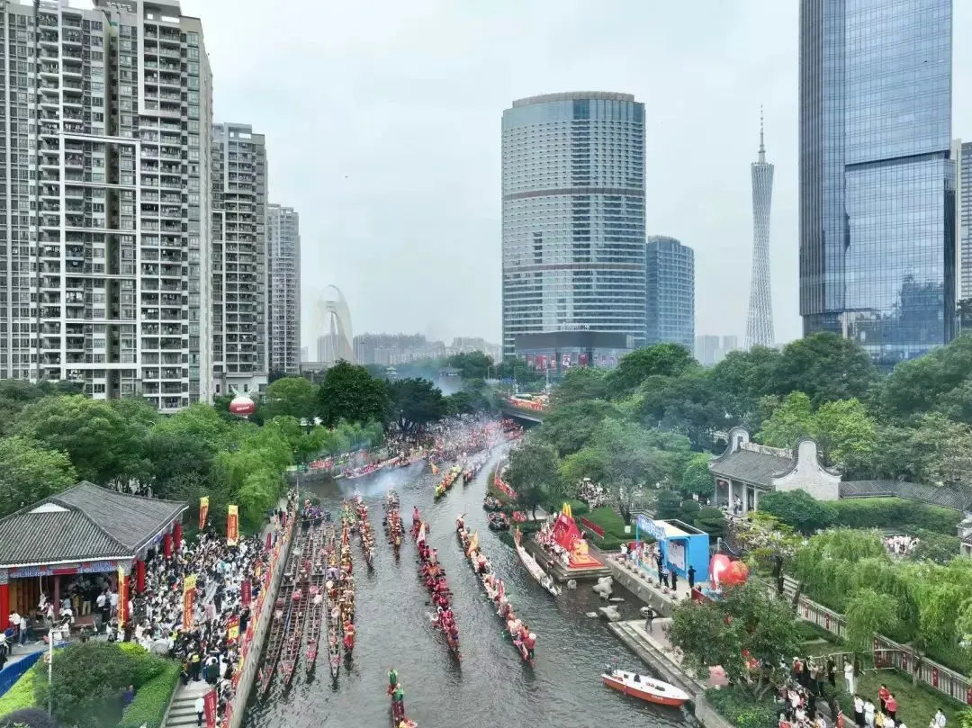 廣州市中心“堵船”了！