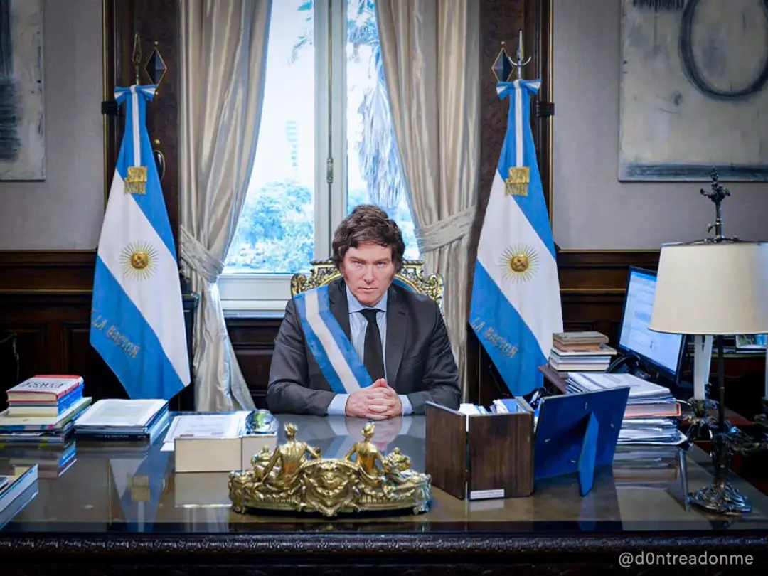 · 阿根廷当选总统哈维尔·米莱。