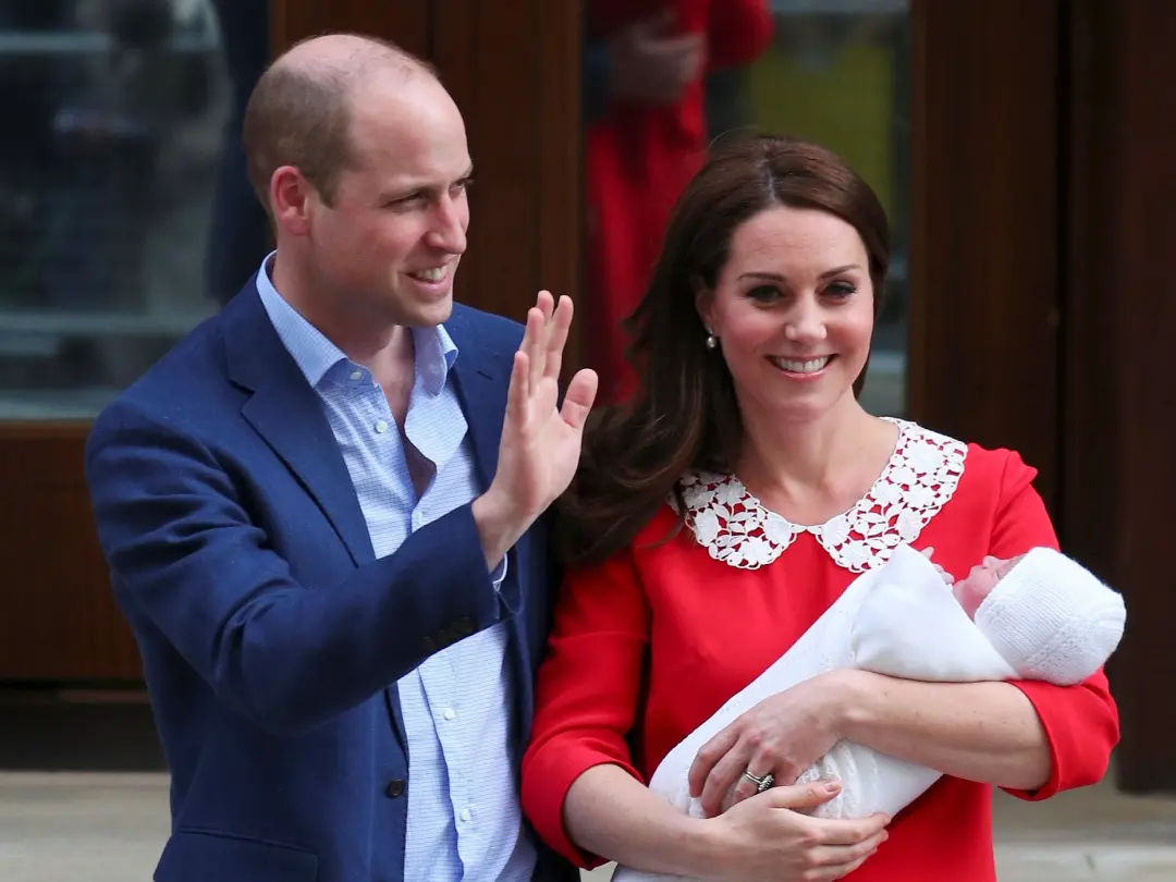 〓 2018年凯特王妃诞下路易王子，产后7小时即亮相