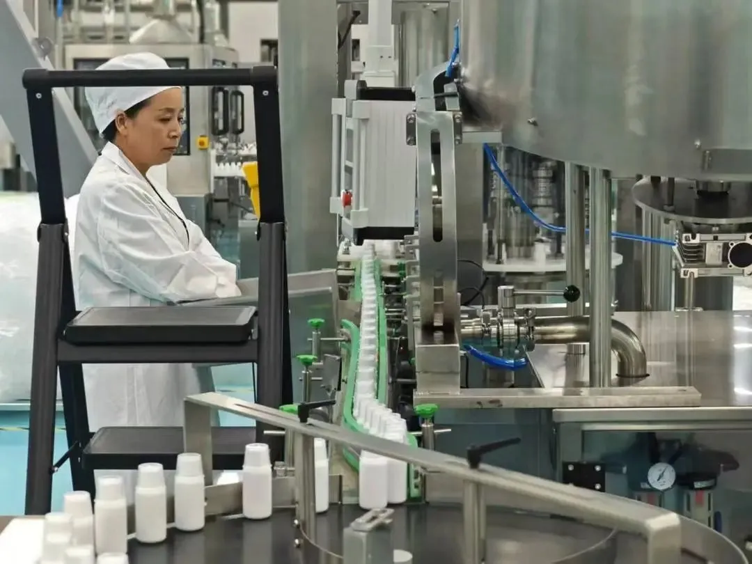 好醫生攀西藥業二期數字化智能工廠自動化生產線