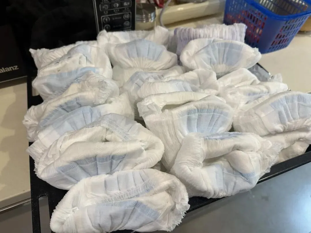 在人间丨恐慌之下，有妈妈把纸尿裤塞进了烤箱_https://www.izongheng.net_快讯_第5张