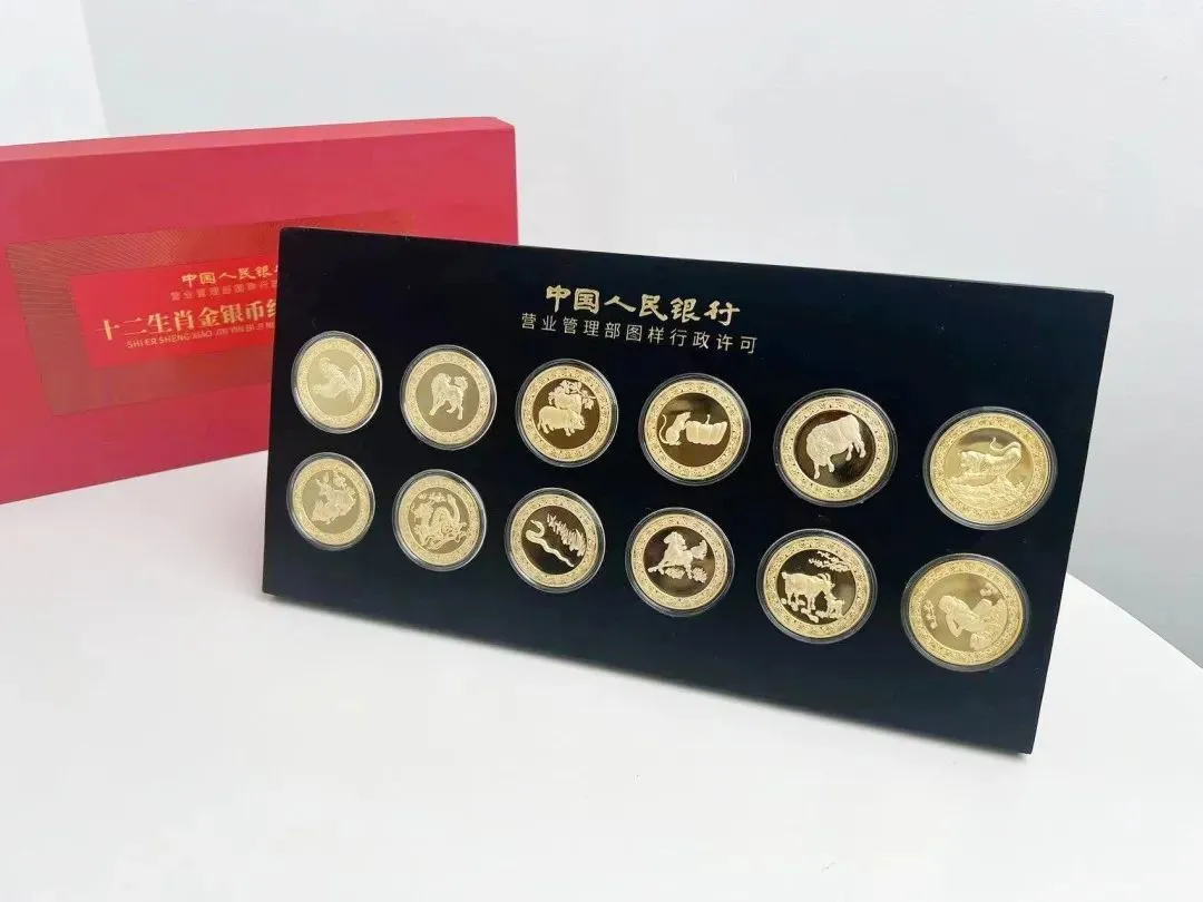 首轮生肖金银币纪念章重磅发行！复刻龙头经典，仅1万套！_凤凰网