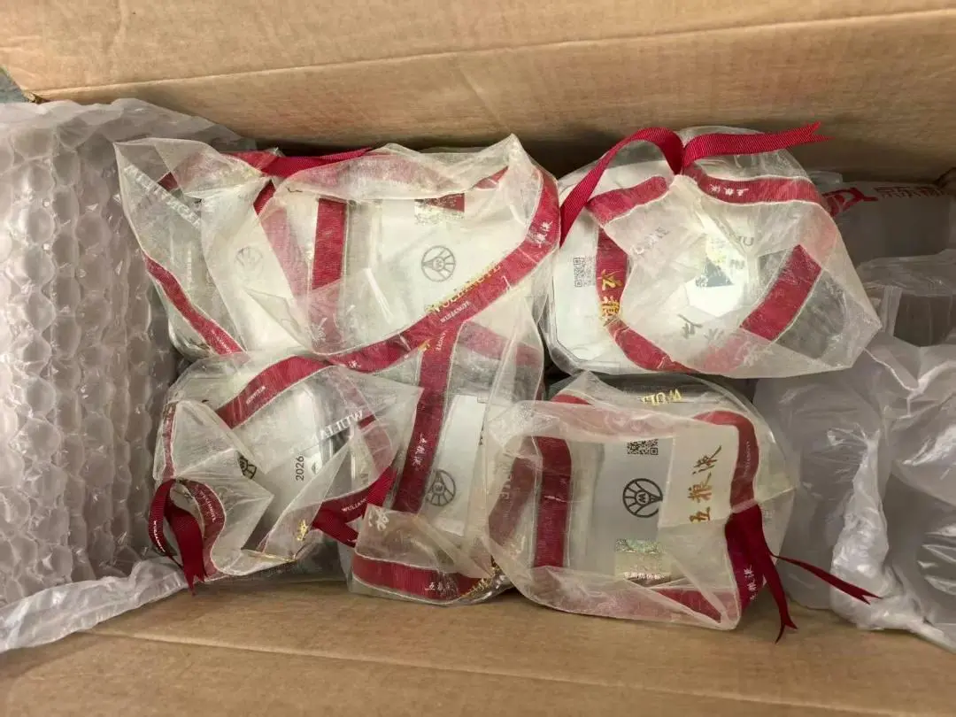 夫妻签收15箱名酒不验货不清点,快递员起疑报警立大功_快讯_第2张_纵横网 夫妻签收15箱名酒不验货不清点,快递员起疑报警立大功_https://www.izongheng.net_快讯_第2张