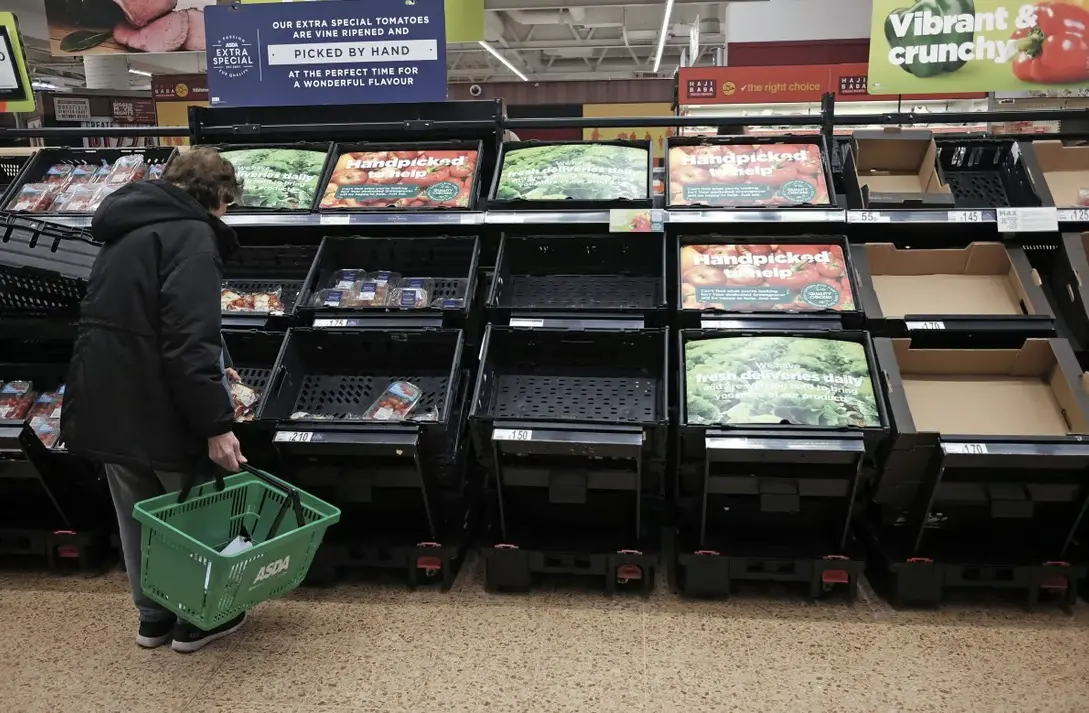 英国遭遇严重“沙拉危机” 官员：可以多吃大头菜
