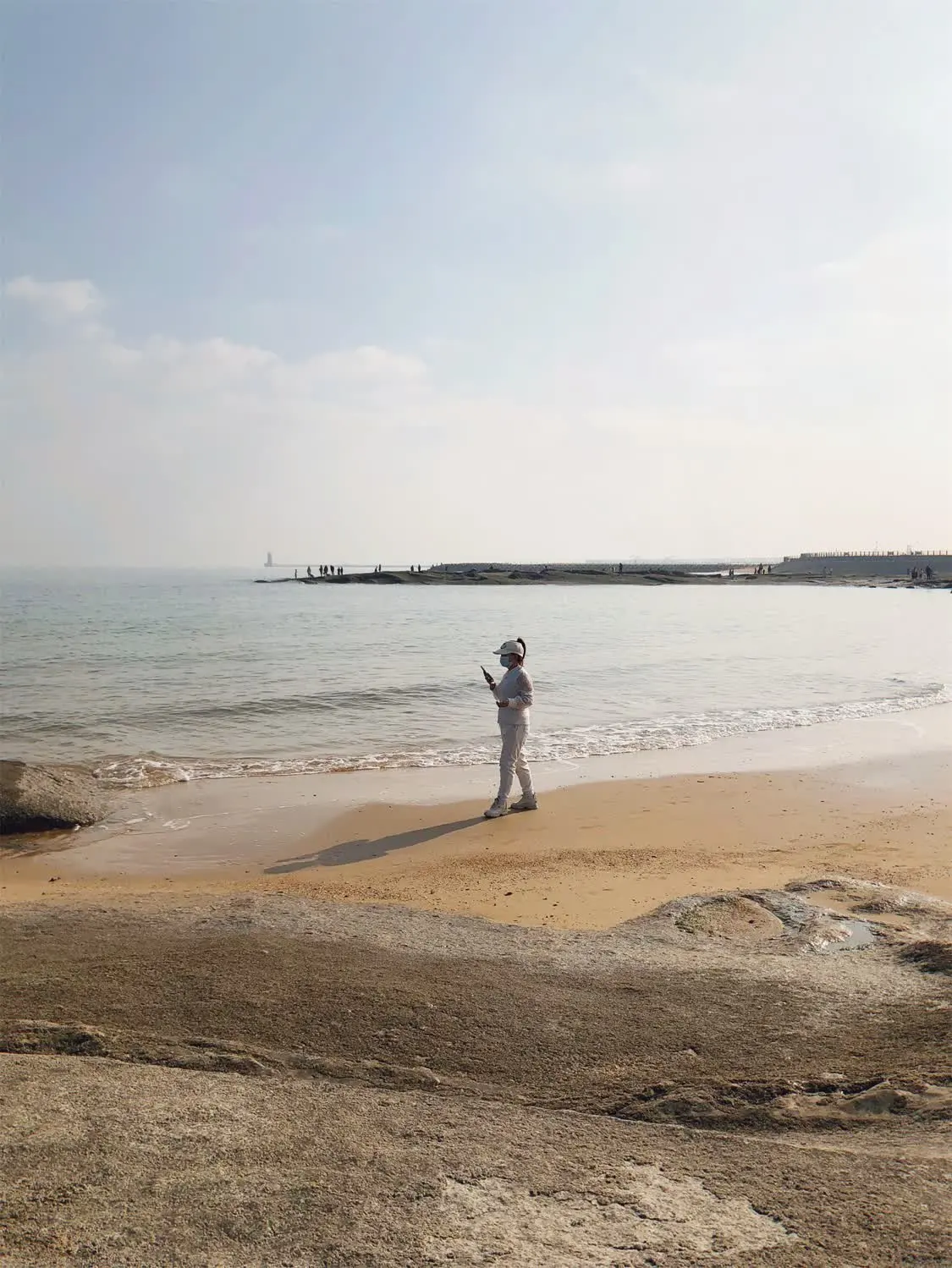 日照灯塔风景区旅游攻略，日照海岸线南端的看日出圣地(日照灯塔风景区在什么地方)