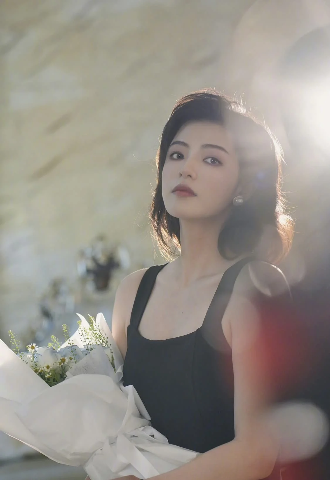 高亚麟被曝出轨风波后发文谈人品，女方公布聊天记录回击要求其道歉