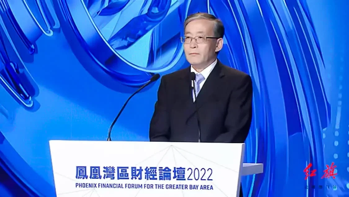末日博士警告美股暴跌40%！美国为何还加息？中国专家一语道破：加息解决不了问题