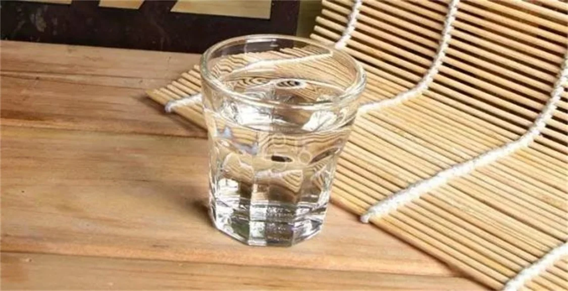 什么样的白酒才是纯粮食酒,你知道怎么区分吗？-怎么样白酒是纯粮酿造