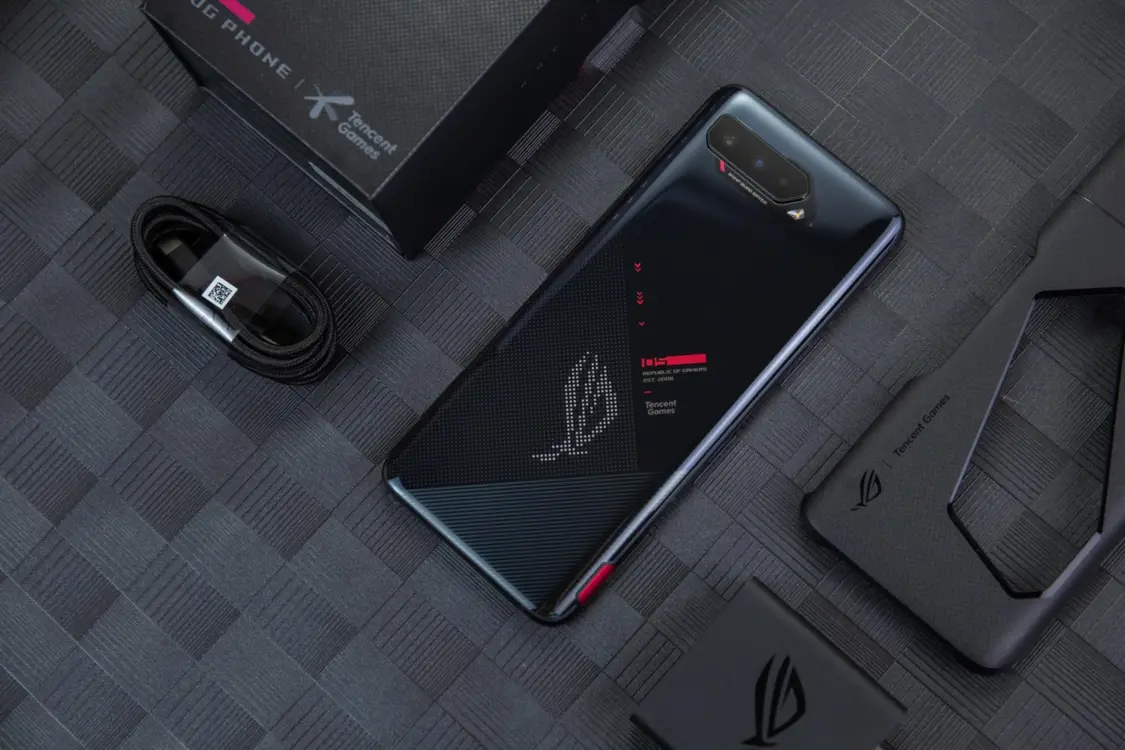 QQ飞车S联赛总决赛倒计时，ROG5助力“车神”加速超越对手-游戏攻略礼包下载 安卓苹果手游排行榜 好游戏尽在春天手游网