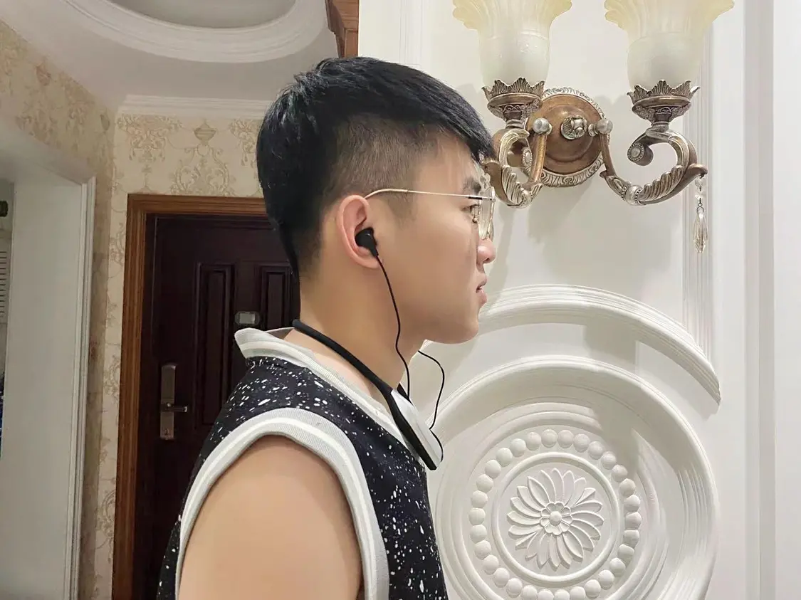 罕见，蓝牙耳机又是mp3，aigo项圈式数码播放器体验插图14