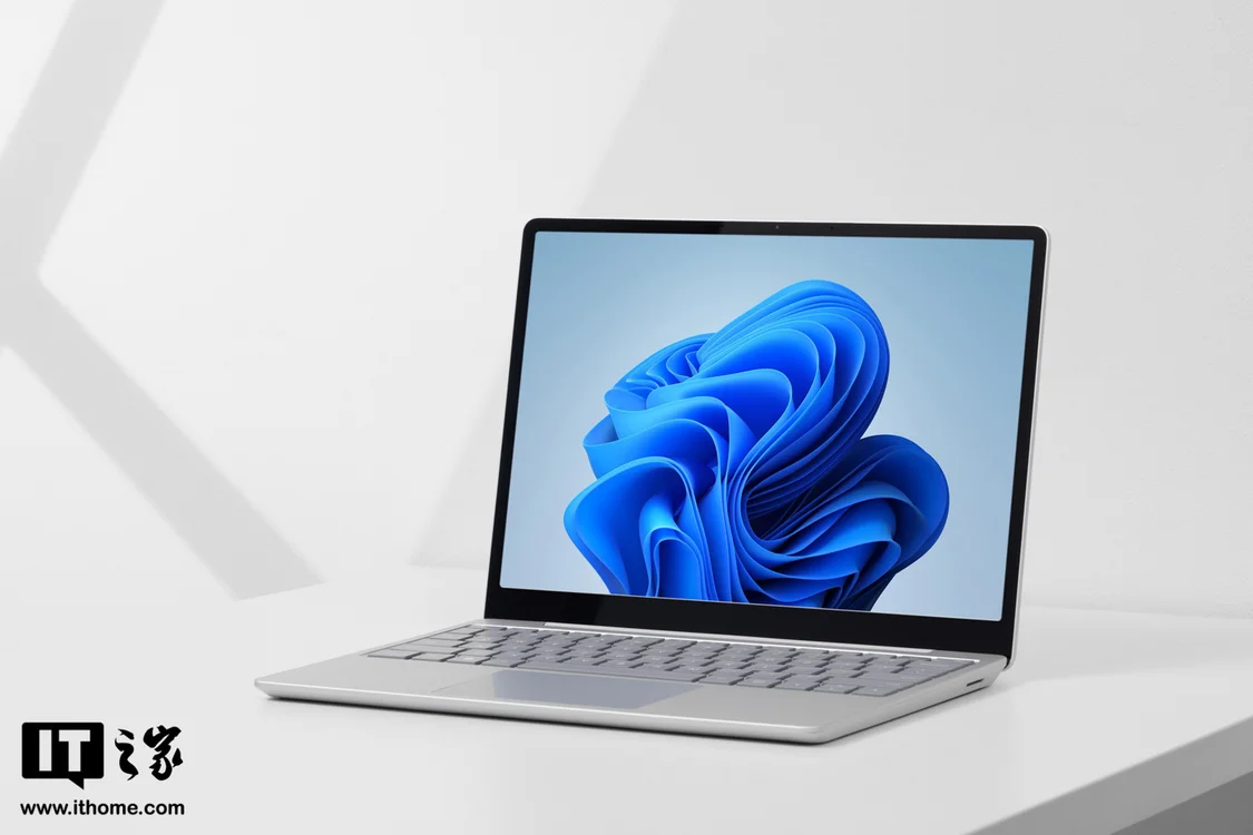 【IT之家开箱】微软SurfaceLaptopGo2亮铂金图赏
