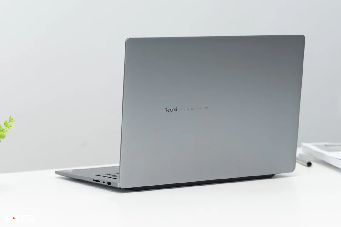 Redmi Book Pro 15 2022锐龙版图赏：全新模具设计，性能也强劲（redmibookpro15锐龙版是什么显卡）