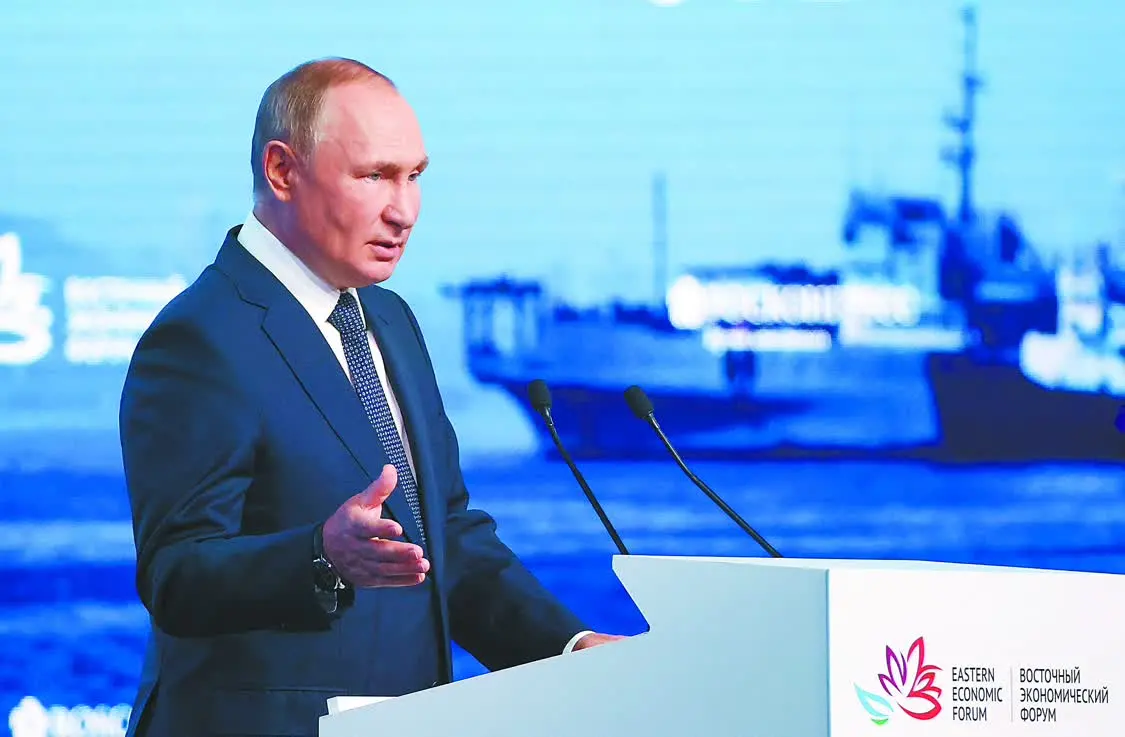 7日，俄罗斯总统普京在符拉迪沃斯托克举行的东方经济论坛上发表讲话。