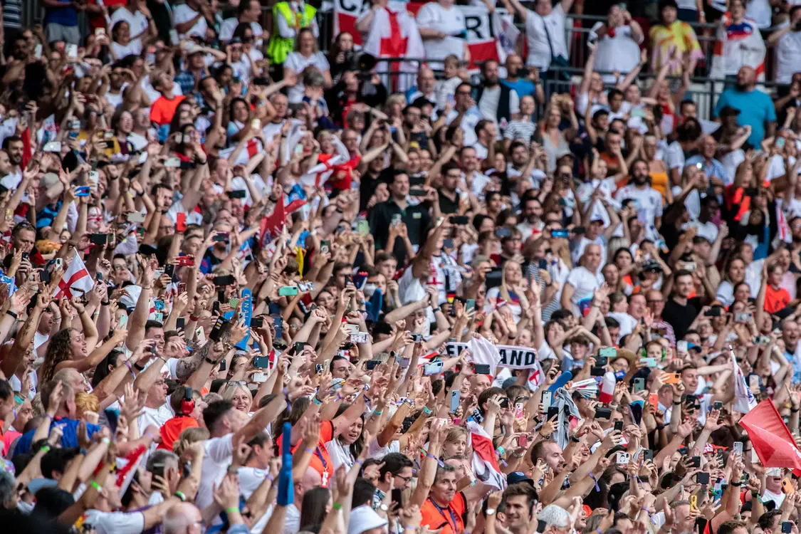 7192名观众！女足欧洲杯决赛场面震撼，为何吸引这么多人？（欧洲杯女足冠军球队）"