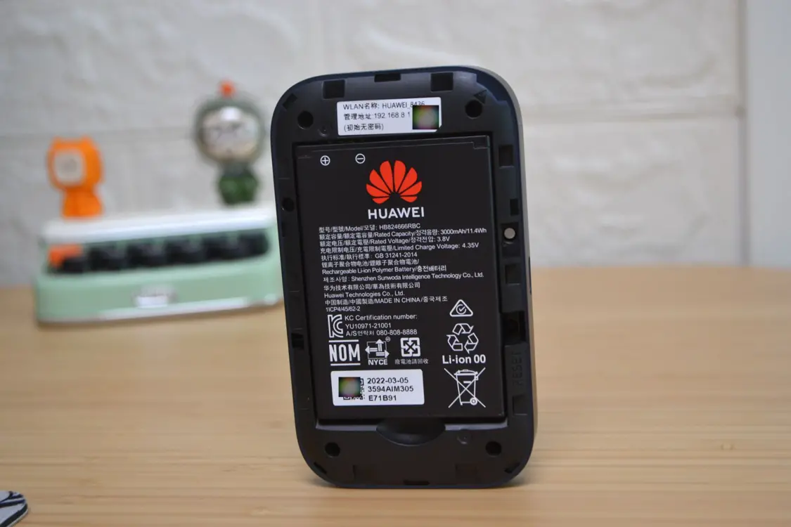 手机套餐全改保号套餐，2000G管够用！华为随身WIFI 3Pro首发测评-华为随身wifi套餐费用
