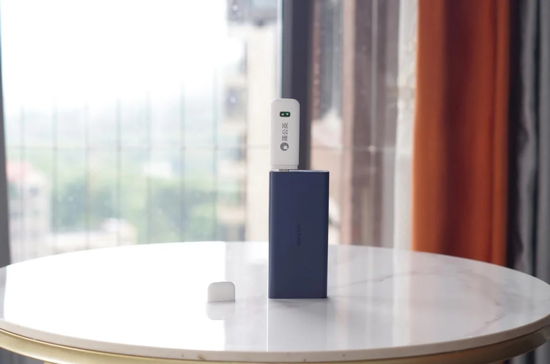 手机卡怒改保号套餐，用随身WiFi每月3000G流量根本用不完-随身wifi套餐卡能放手机里用么吗