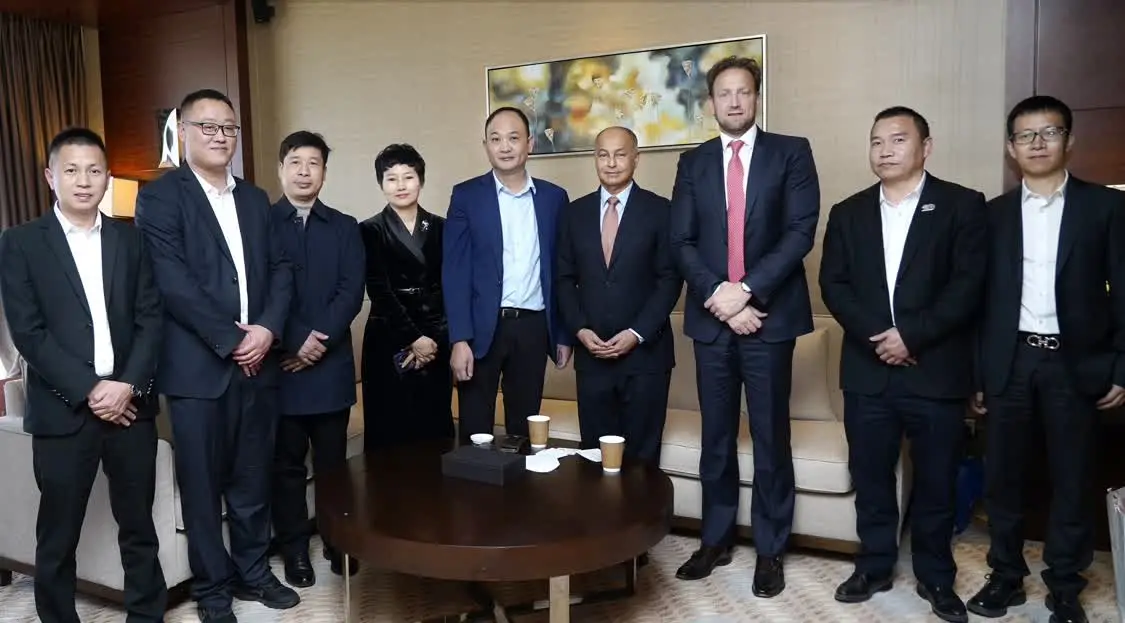 3月15日亚奥理事会总干事侯赛因·穆萨拉姆会见纽恩泰董事长赵密升， 以杭州第19届亚运会为契机进行了深入交流和沟通