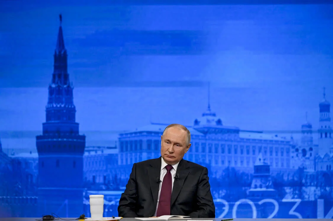 12月14日，俄总统普京在俄罗斯首都莫斯科举行年度记者会，并与俄罗斯民众进行直播连线。