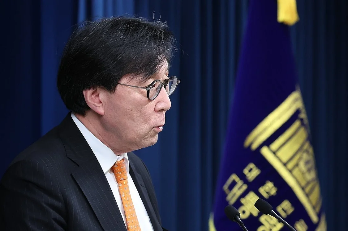 △韩国总统办公室国家安保室室长张虎镇