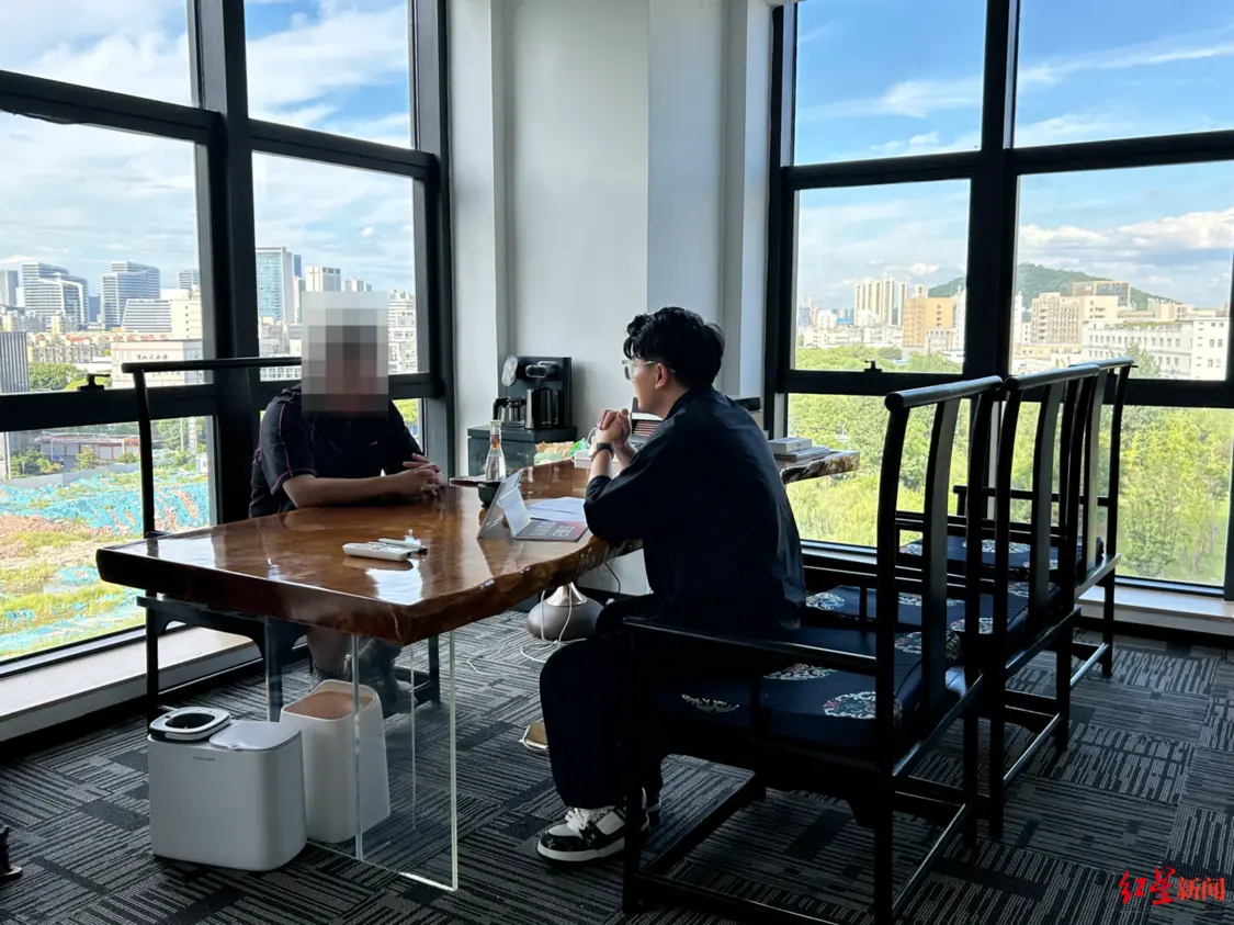 花30元“假裝上班”一天 有年入百萬老板來“假裝麵試”