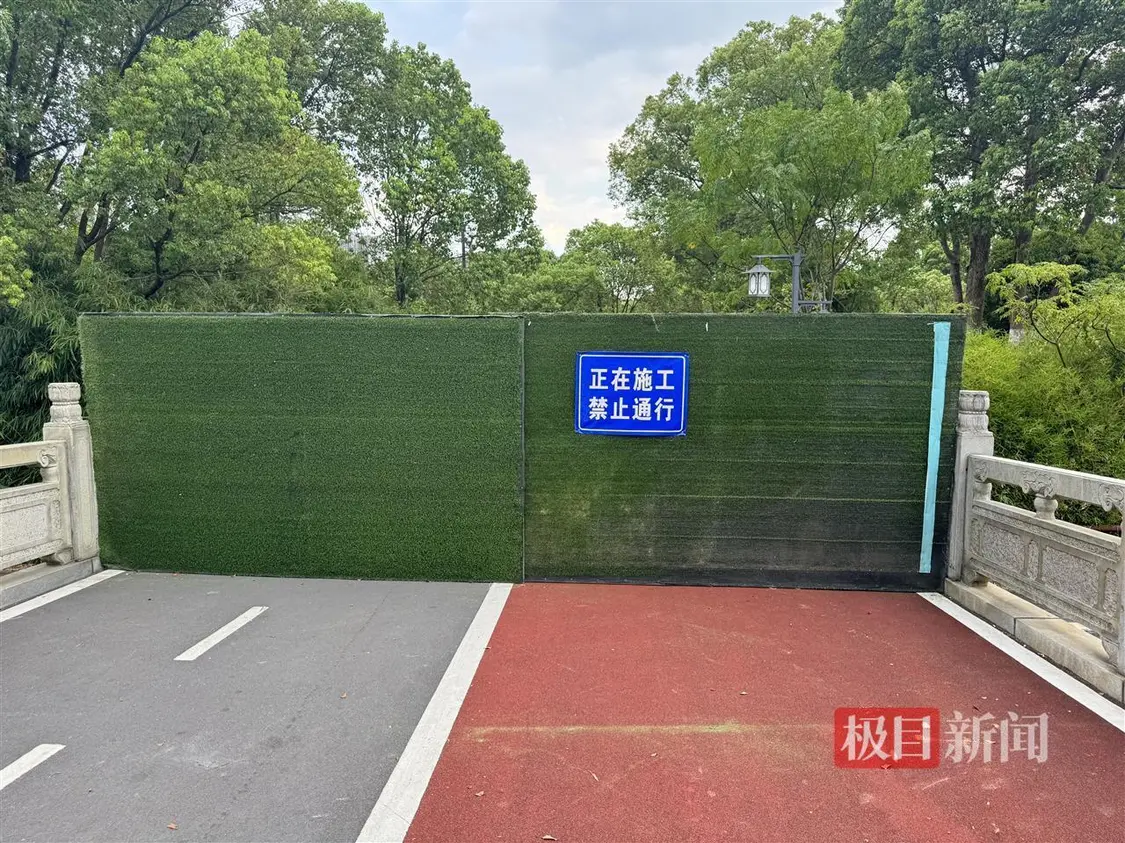 实探“男子刺死女大学生”案发地：景区门口无安检