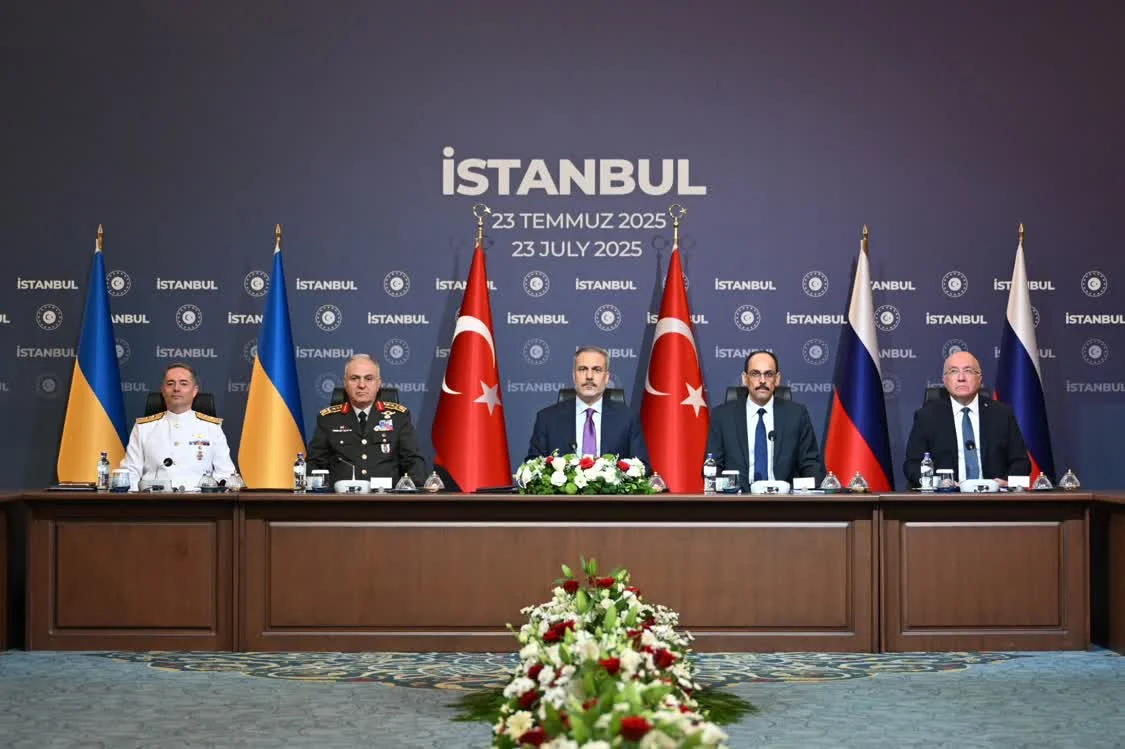 7月23日，俄罗斯和乌克兰第三轮直接谈判在土耳其伊斯坦布尔举行。新华社发（土耳其外交部供图）