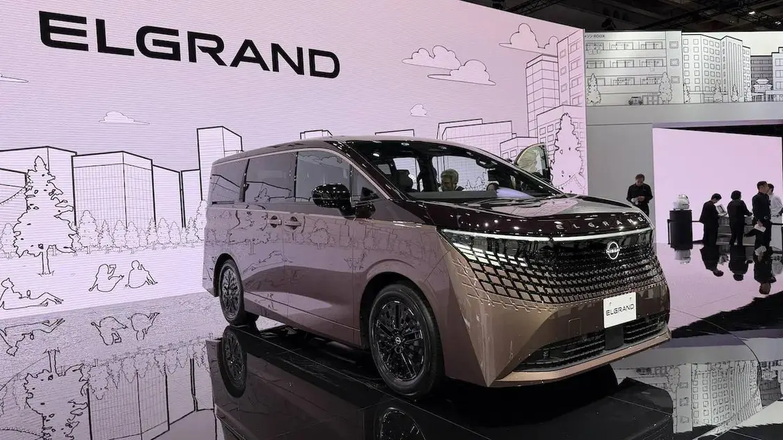 ▲日产第四代Elgrand MPV