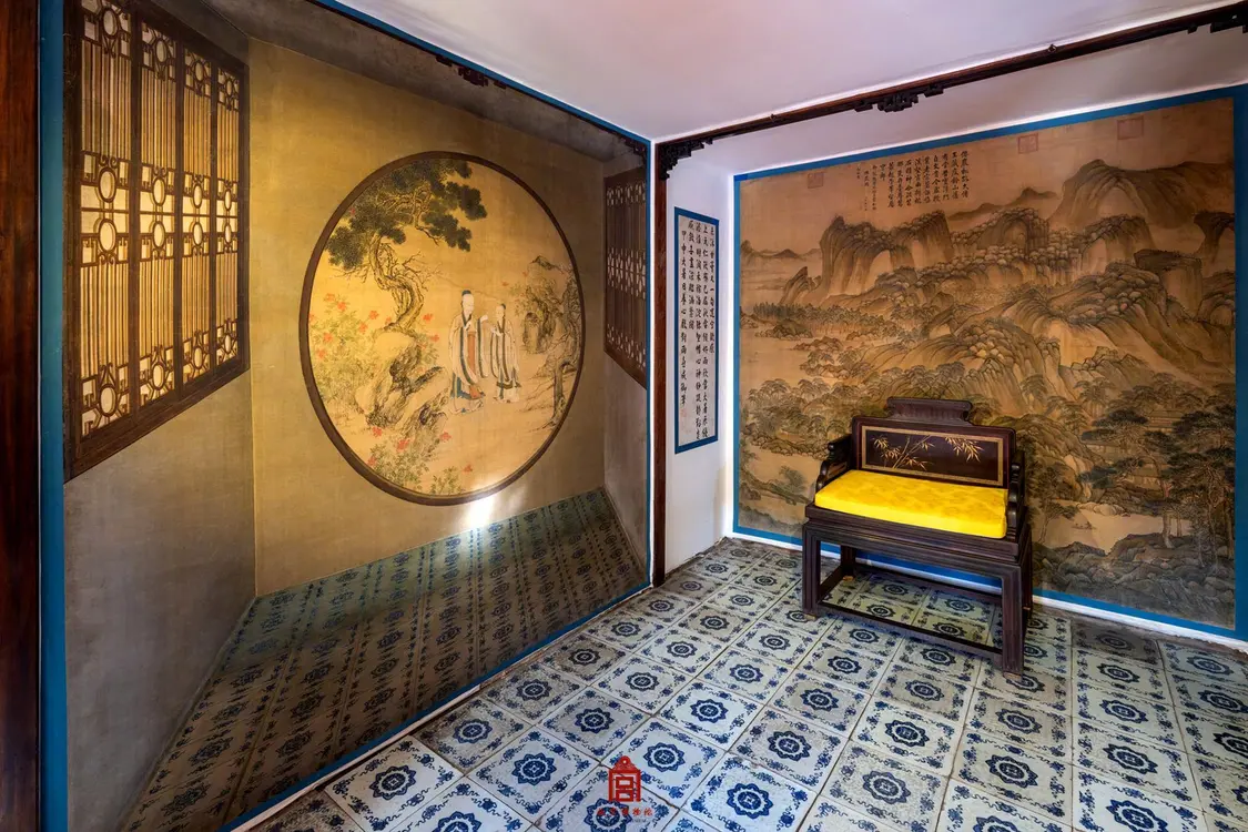 2015年，养心殿研究性保护项目启动，经过为期10年的系统性修缮保护，有效解决了建筑瓦顶、墙体、油饰等方面存在的问题，恢复并延续了养心殿区域的健康状态，改善了室内文物的保存环境。