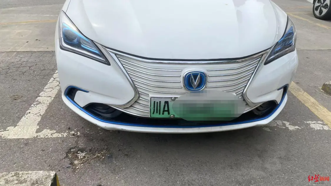 ▲閆先生租賃的車