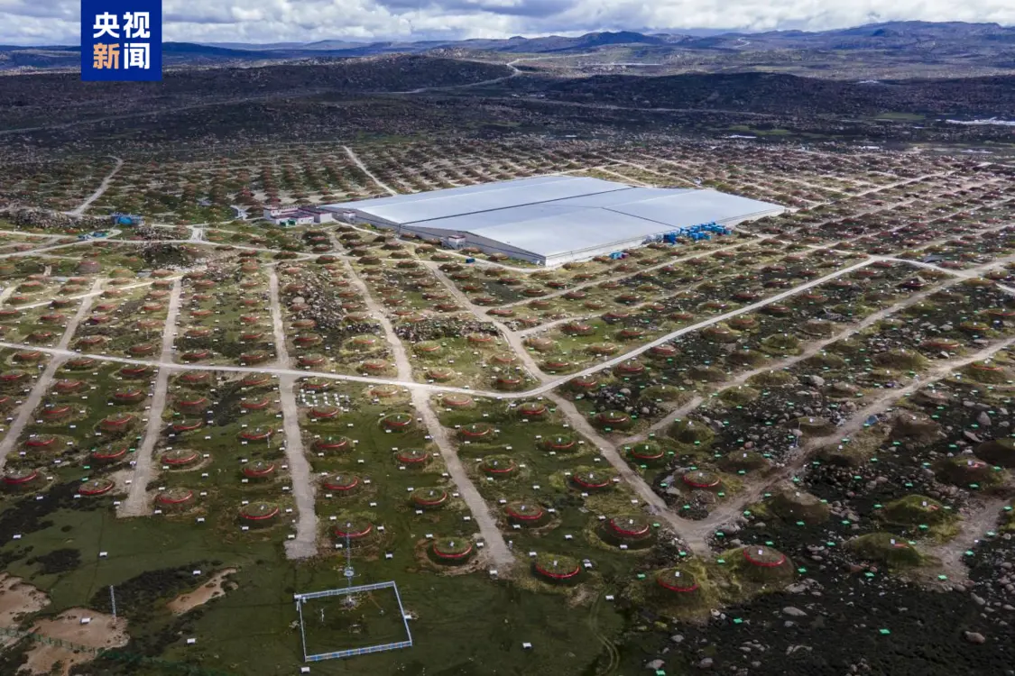 ���ߺ��������߹۲�վ������������ͼ