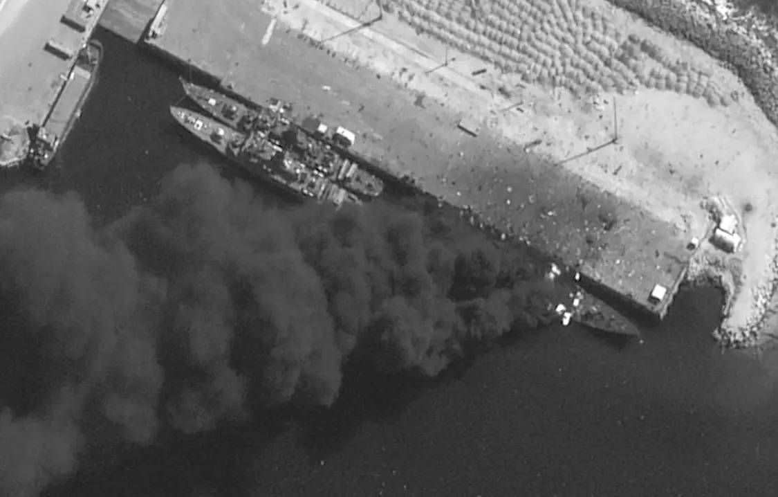 һ�����ʾ�����Ϯ��ð��Ũ�̡� ������ս������վ