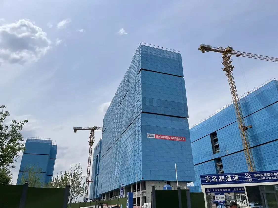 客户排队等讲解、组团看样板间，雄安新区楼市“五一”假期也热闹_https://www.izongheng.net_快讯_第8张
