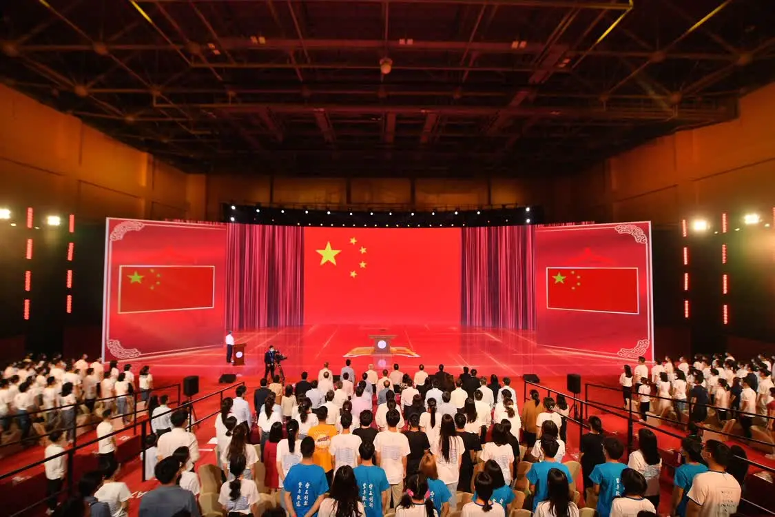 北京高校上好“开学第一课” 引导新生扣好“人生第一粒扣子”