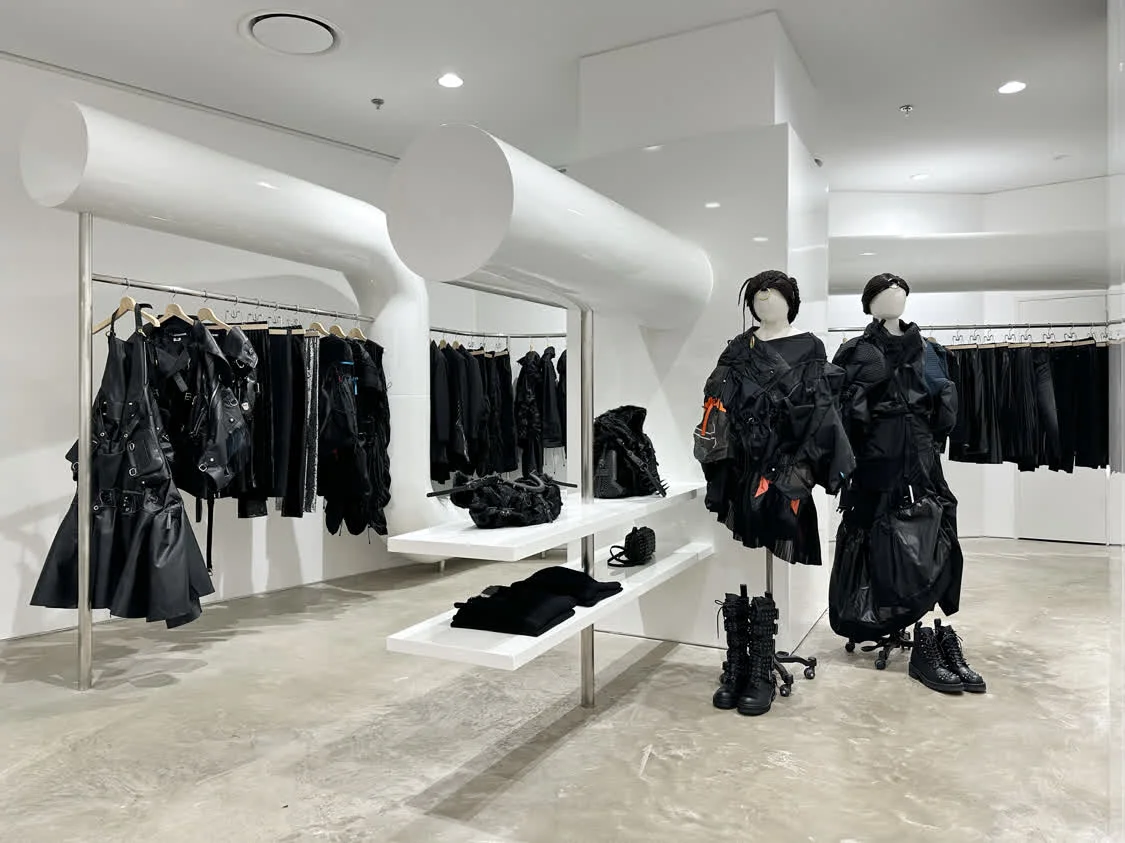 DOVER STREET MARKET BEIJING 2023秋冬盛装开季