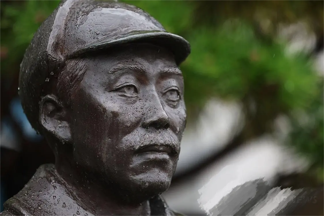 韩国抗日独立运动家洪范图将军雕像 资料图片 图源：韩媒