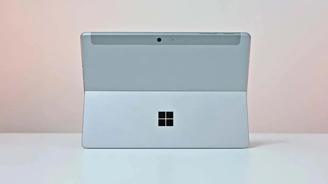 微软Surface Go 4二合一笔记本跑分曝光：搭载英特尔N200处理器_凤凰网