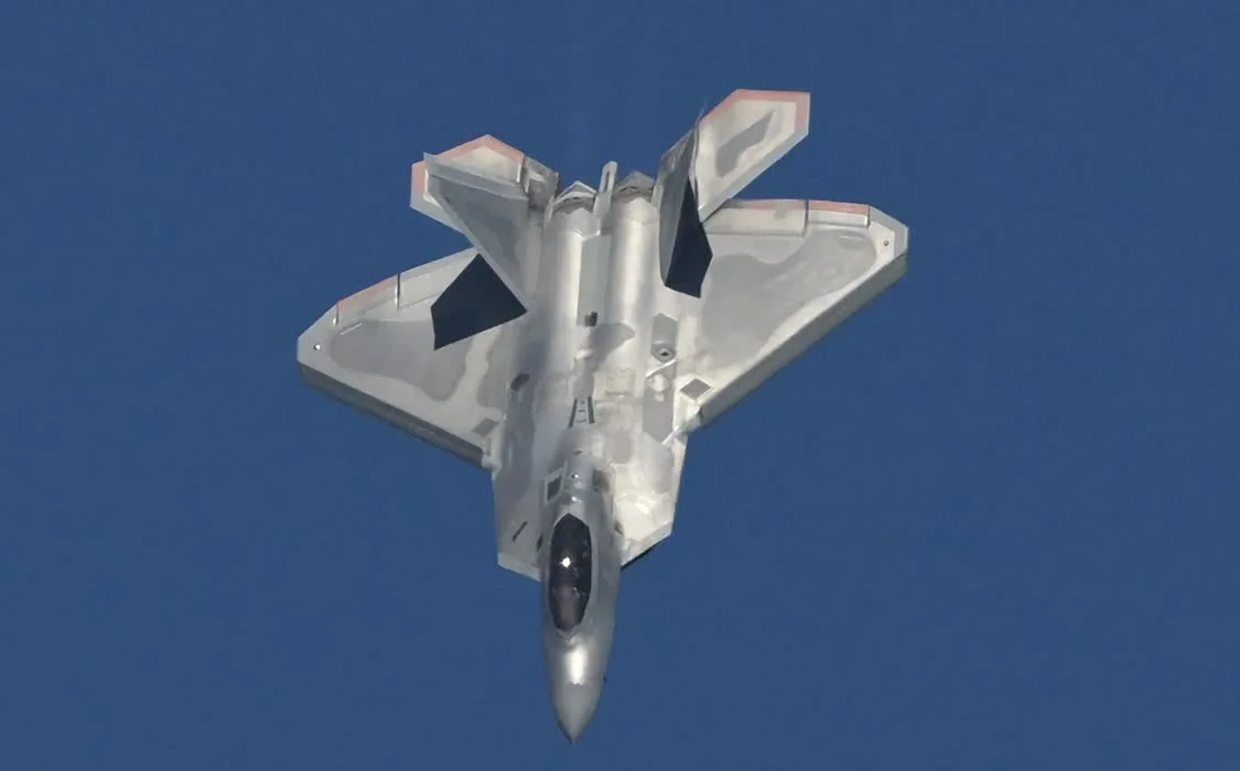 F-22“猛禽”战斗机