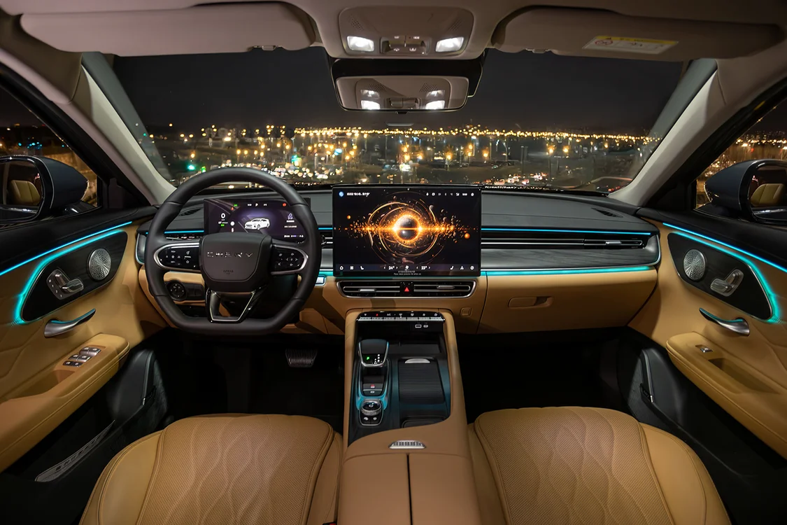 奇瑞艾瑞泽8 PRO开启预售,1.6T车型预售价11.99万元起