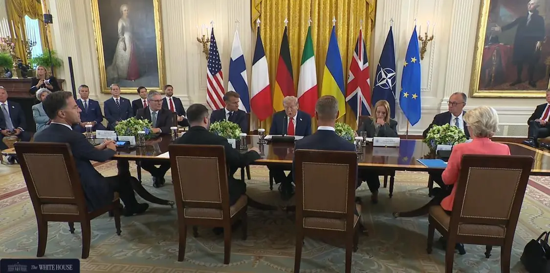 现场：特朗普与欧洲领导人举行多边会晤