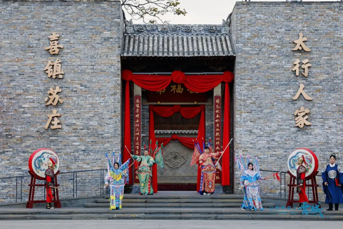 在晋城拥抱每一种生活丨出发去晋城！这里有一剂治愈你的五彩“良方”