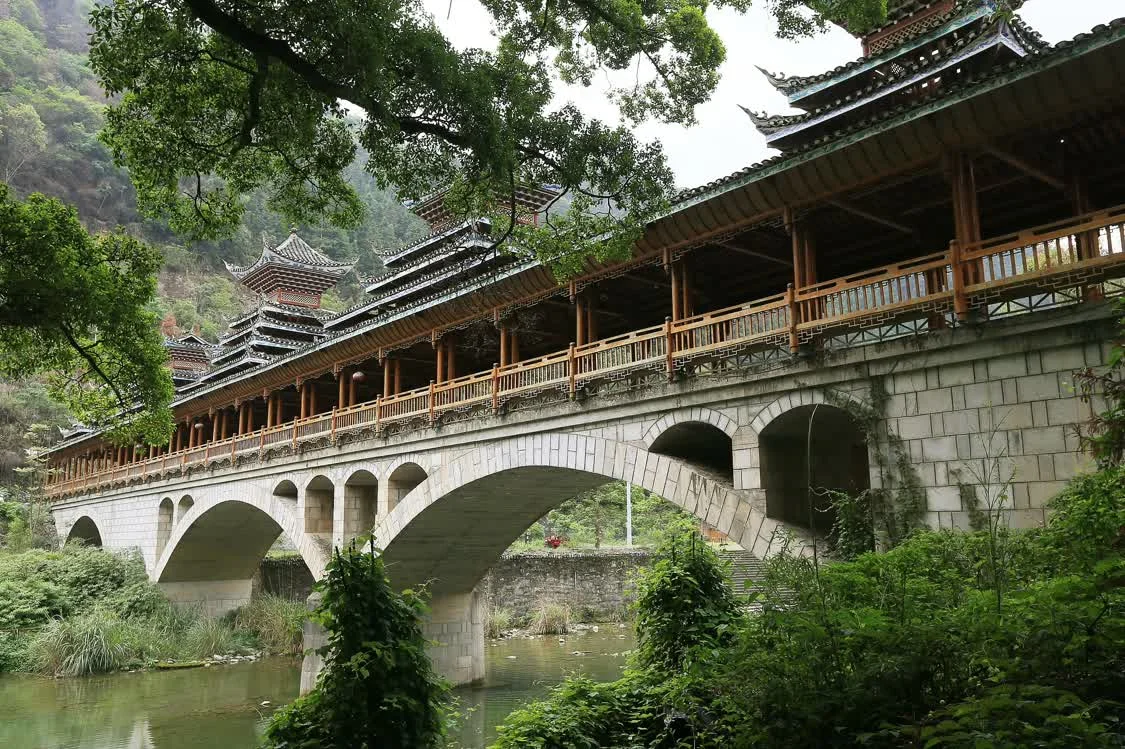 贵州榕城风雨桥 来源于视觉中国