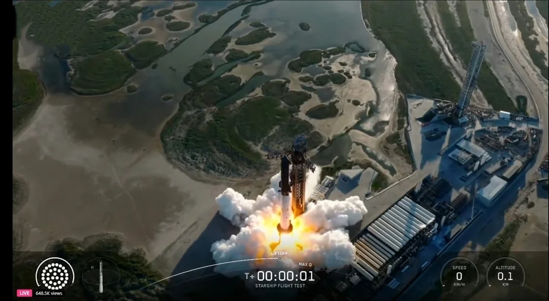 V2版星舰谢幕，SpaceX成功完成星舰第十一次试飞